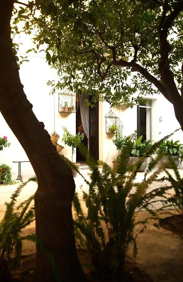 B&B Del Giglio Чефалу Отель типа 