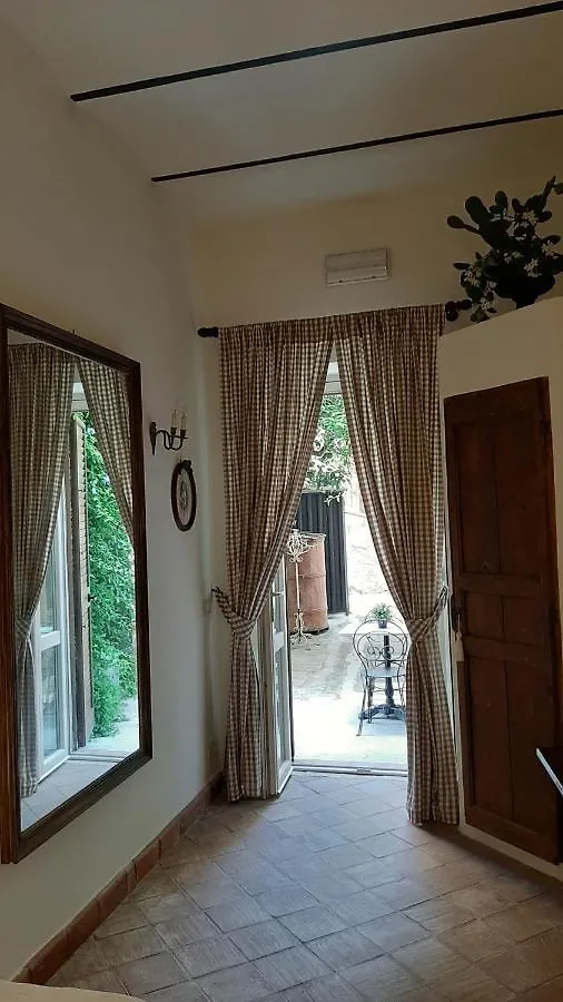 B&B Del Giglio Чефалу 0*,